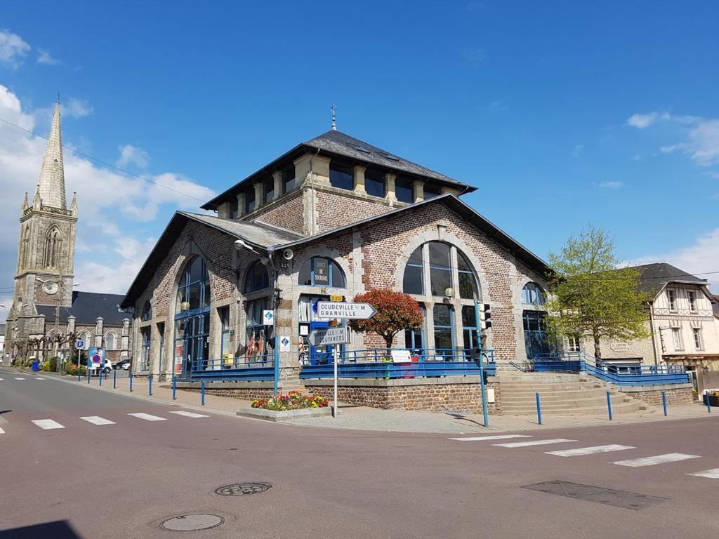 Appart Hotel Le Frenchy Bréhal Esterno foto
